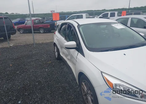 2018 Ford Focus Se z USA, uszkodzony, nr VIN 1FADP3K27JL218441